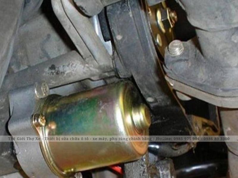 Vị trí đặt rơ le đề xe máy