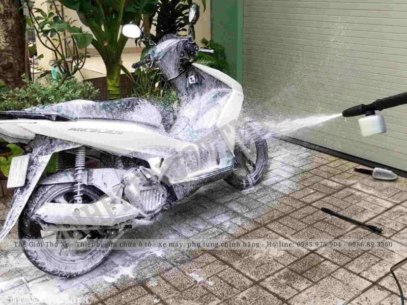 Có 3 cách pha bình bọt tuyết rửa xe theo từng tỷ lệ thích hợp