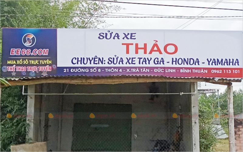 Mẫu bảng hiệu tiệm sửa xe Thảo bằng bạt Hiflex