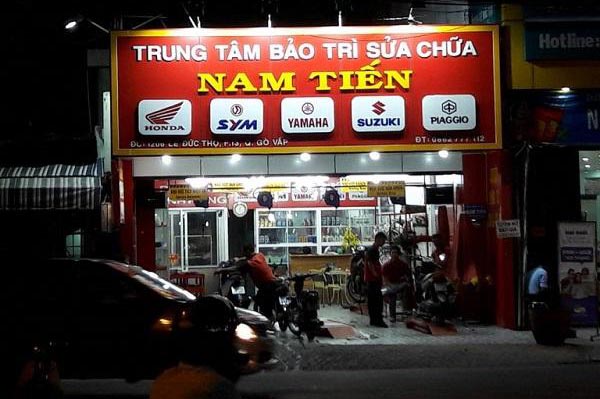 Mẫu bảng hiệu sửa xe Nam Tiến bằng mica nổi