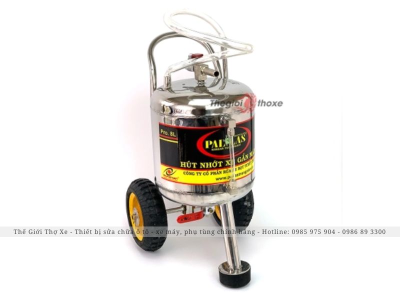 Máy hút nhớt cho khả năng hút nhanh, sạch nhớt cũ so với phương pháp truyền thống