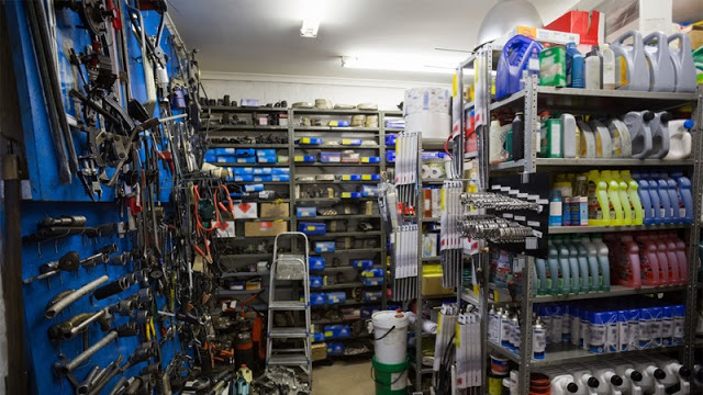 Phụ tùng sửa chữa xe máy