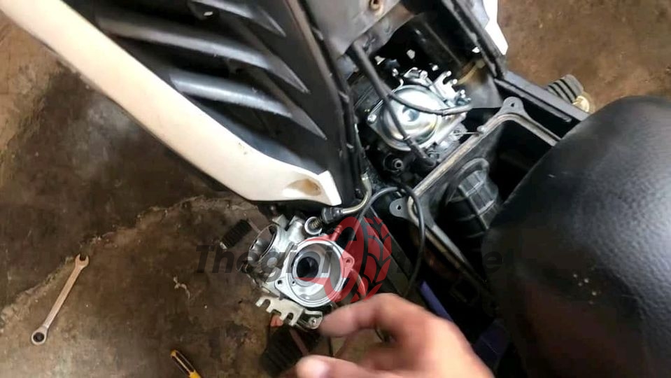 cao su dù ga bị chai cứng