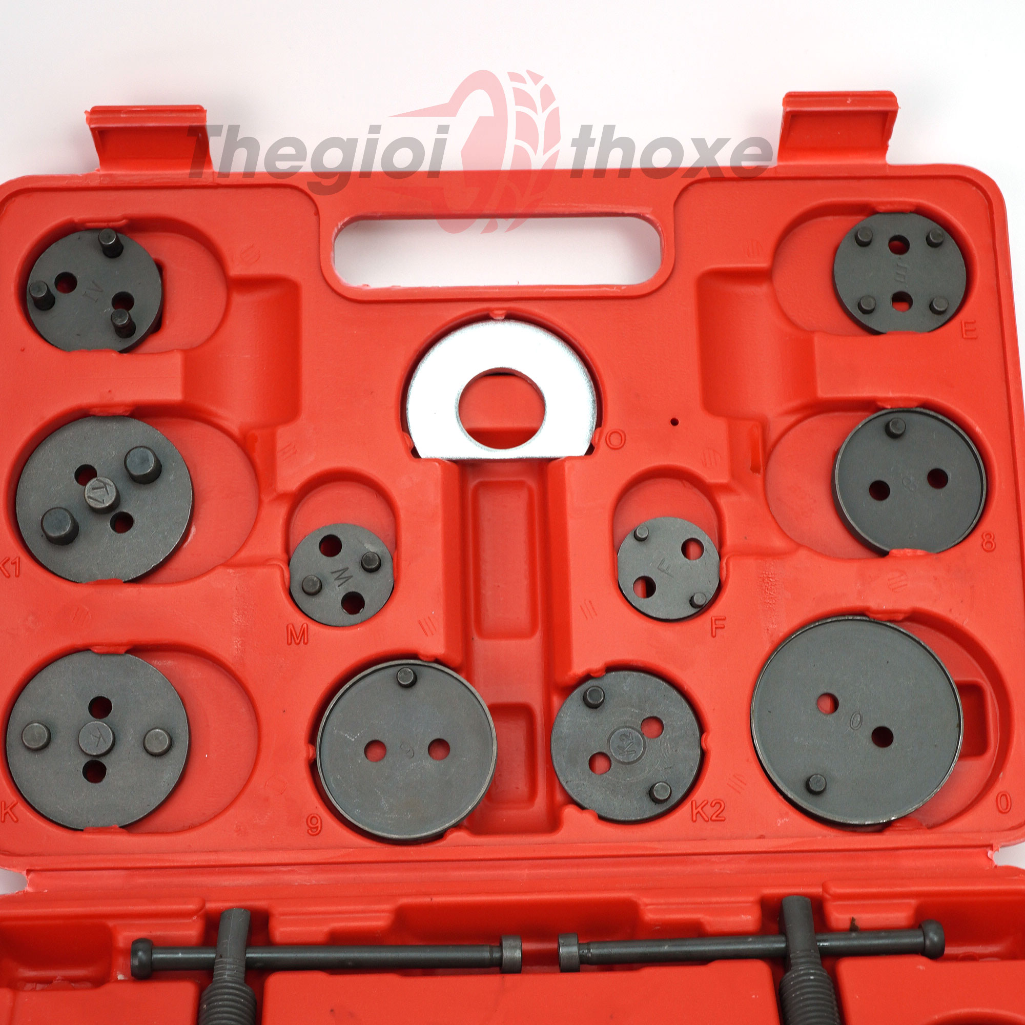 Bộ sản phẩm gồm nhiều đầu ép với kích thước khác nhau