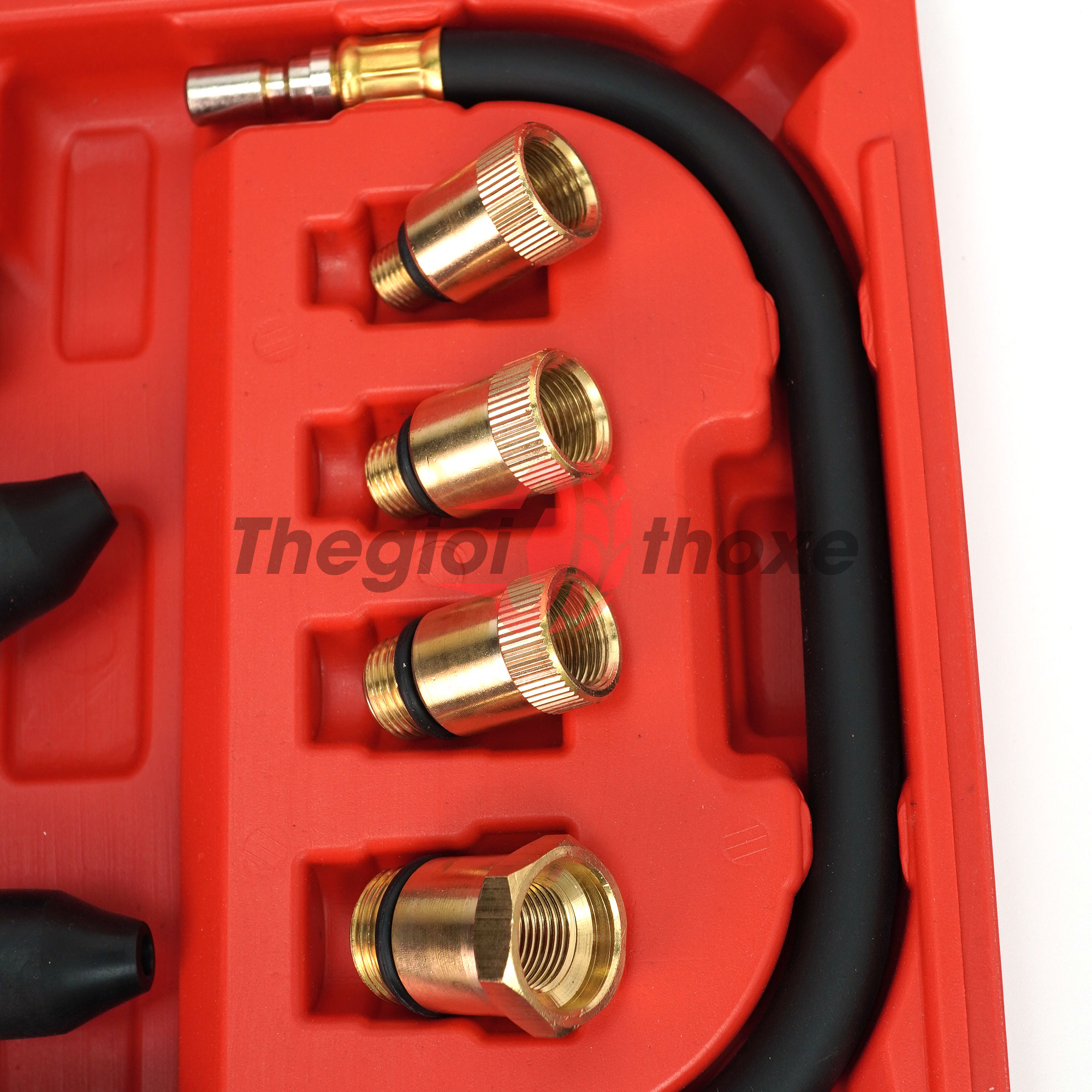 4 đầu kết nối với động cơ