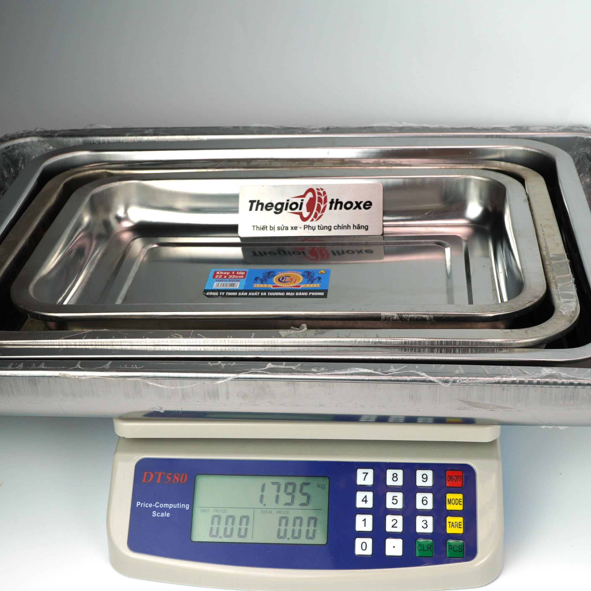Khay đựng đồ nghề inox tại Thế Giới Thợ Xe