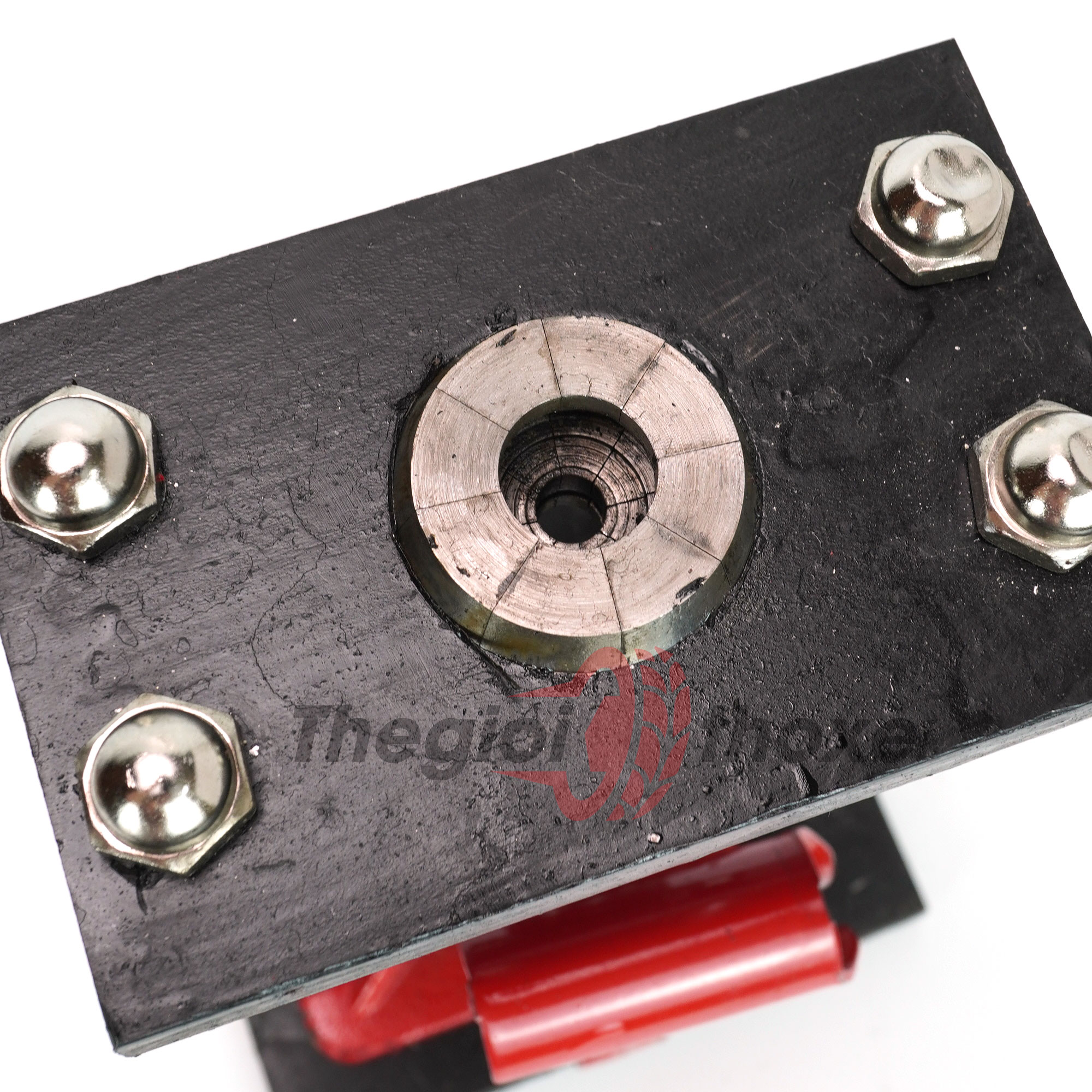 Máy bấm đầu dây lúc đóng