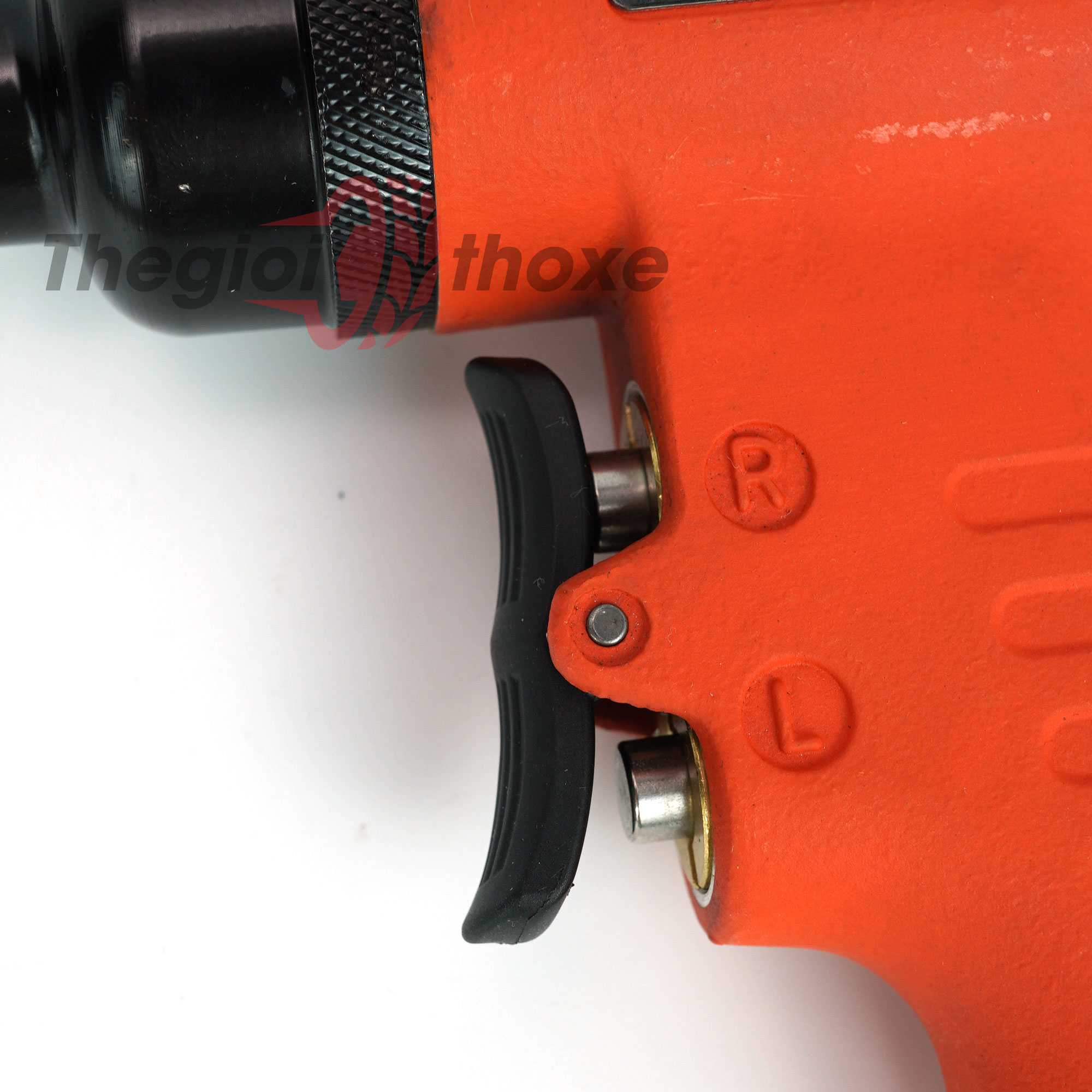 Cò súng đảo chiều linh hoạt