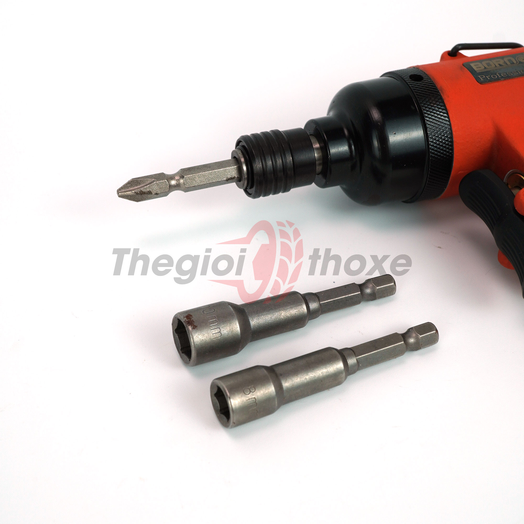 Gồm 1 đầu bắn vít + 2 đầu mở bu lông 8-10mm