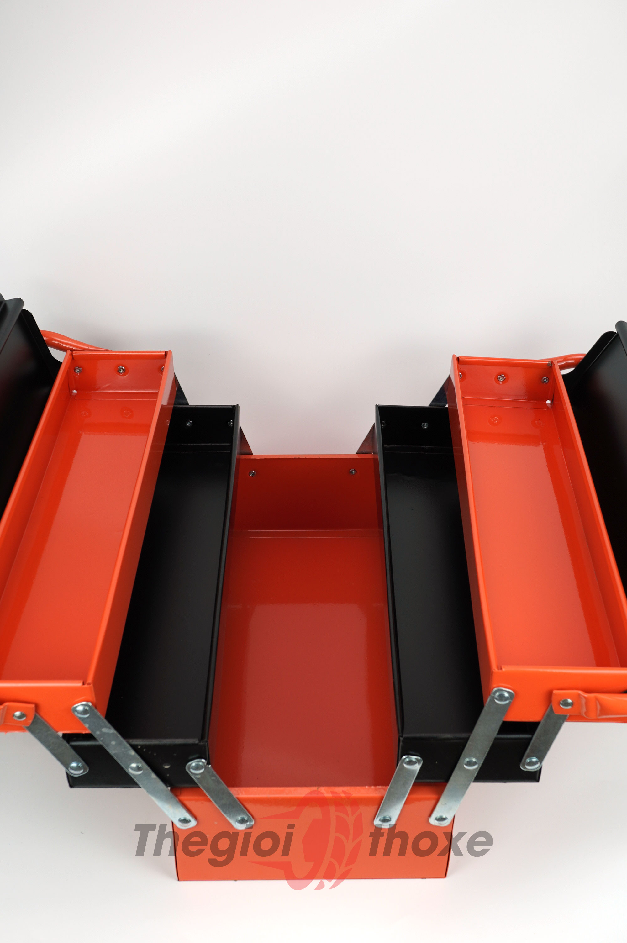 Thùng 3 tầng 5 ngăn khi mở ra