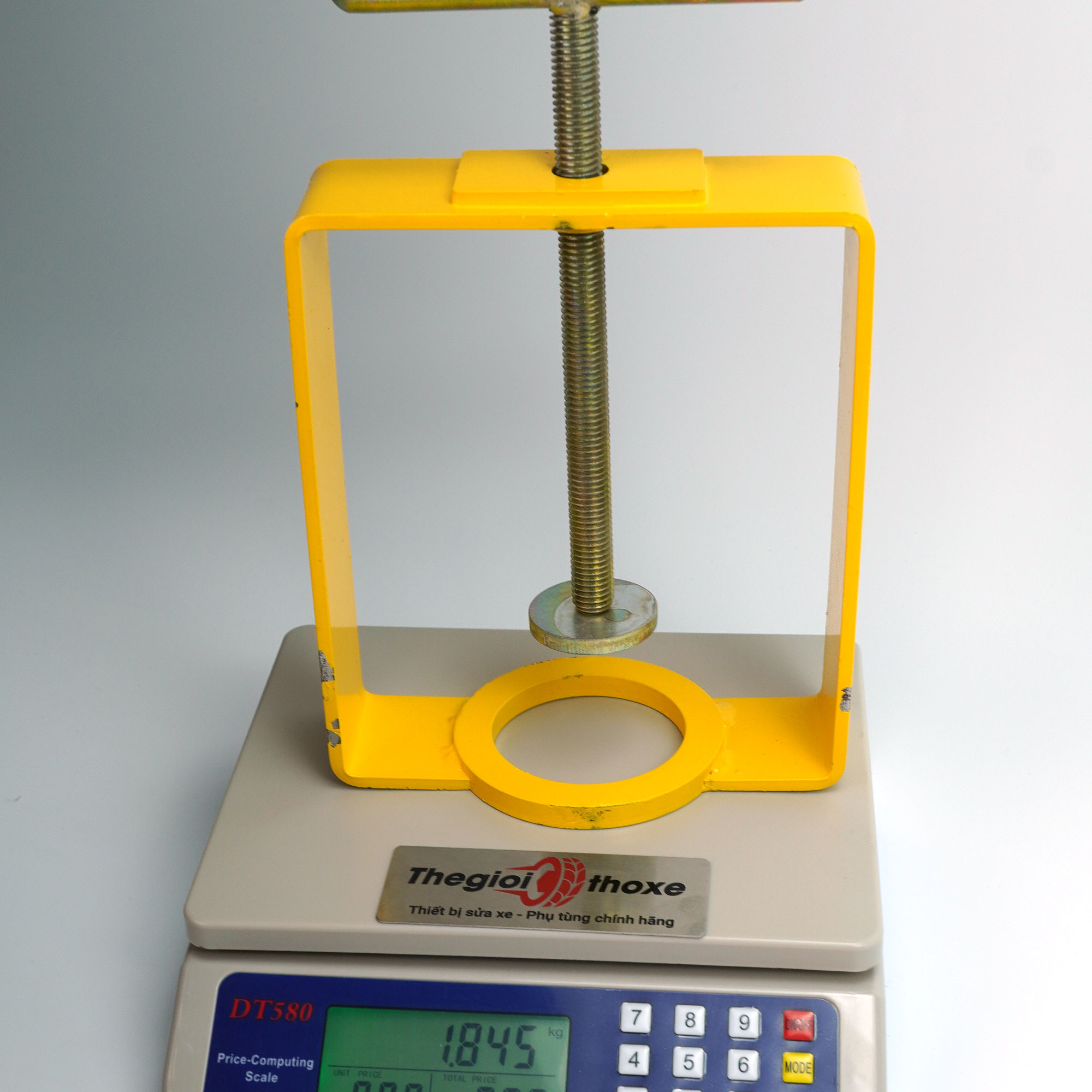 Vam giữ nồi xe tay ga tại Thế Giới Thợ Xe