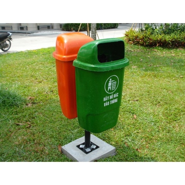 Thùng rác nhựa