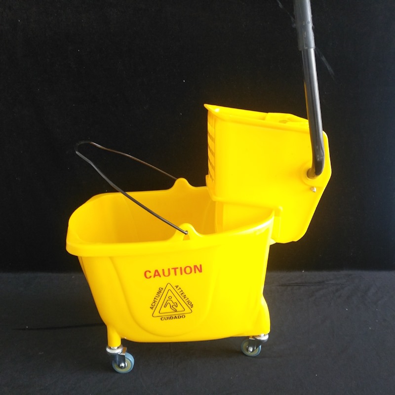 Xe đẩy vắt cây lau nhà HC 070