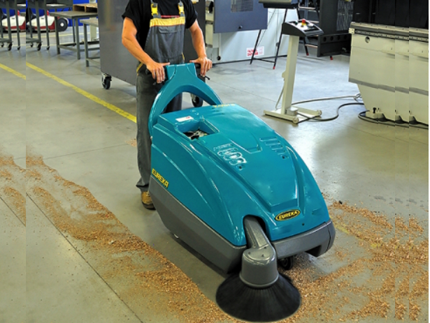 Sử dụng máy quét rác