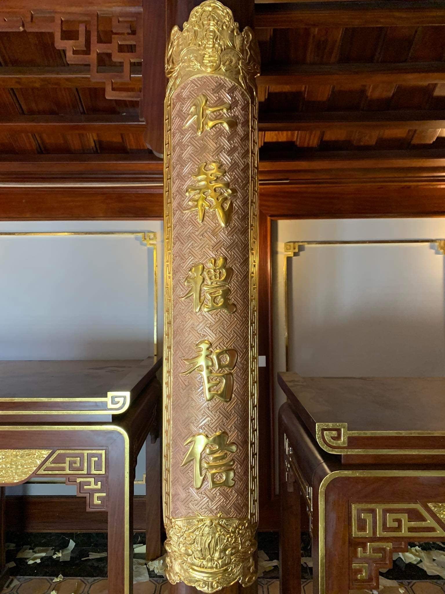 Bộ Đại Tự Câu Đối Bằng Đồng