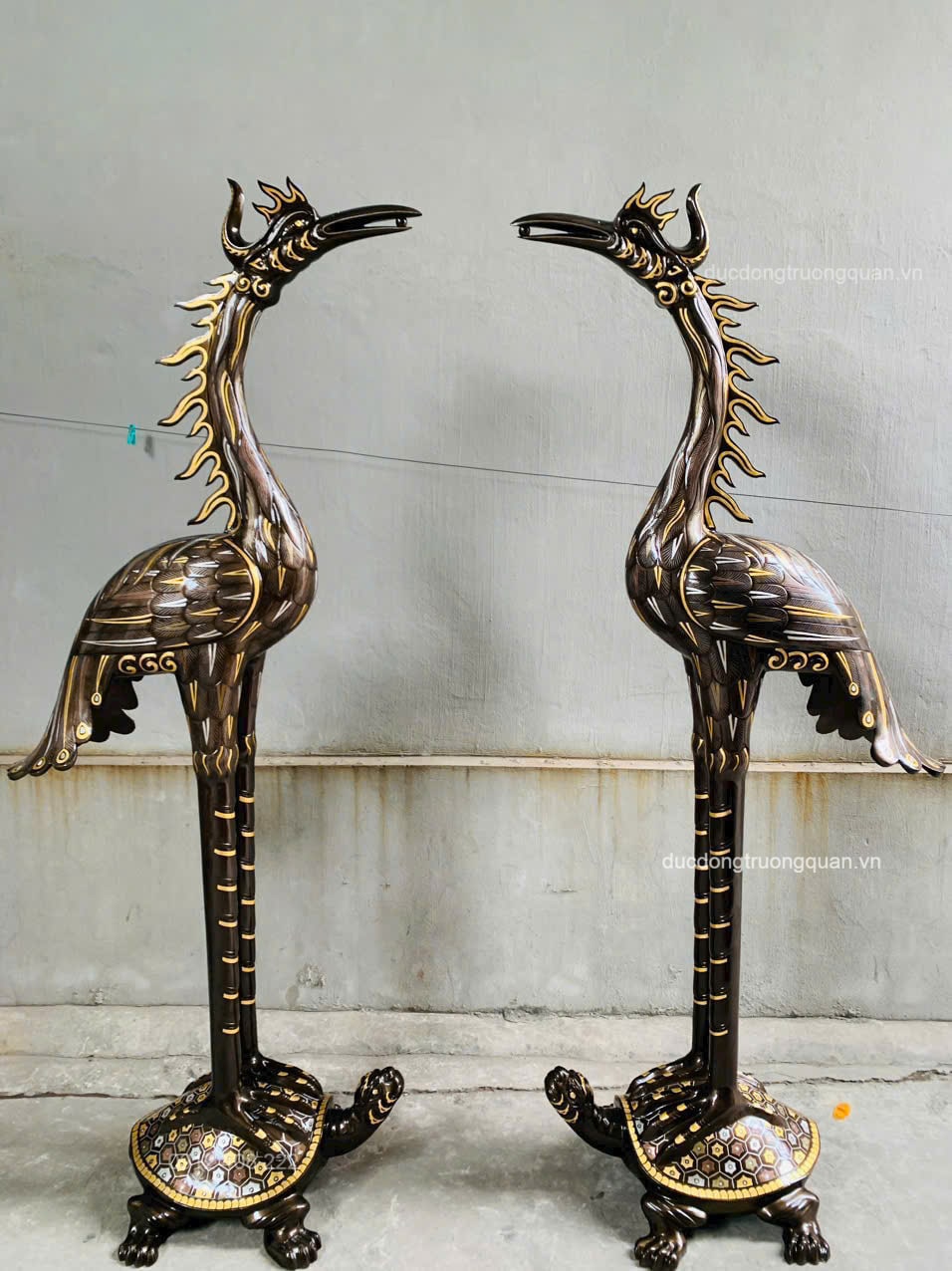 HẠC THỜ BẰNG ĐỒNG KHẢM TAM KHÍ CAO 1M97