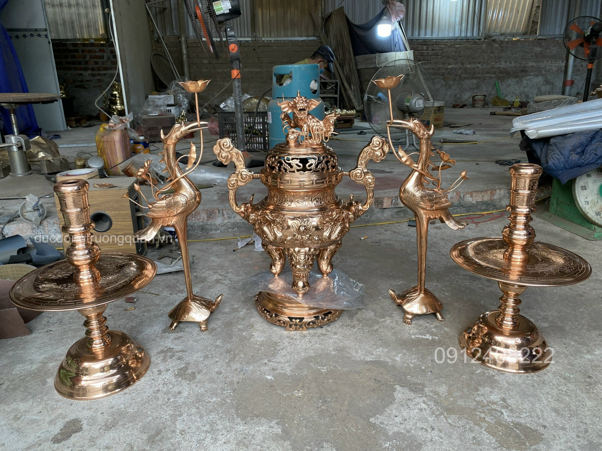 BỘ ĐỈNH NGŨ SỰ SONG LONG CHẦU NGUYỆT CAO 60 CM