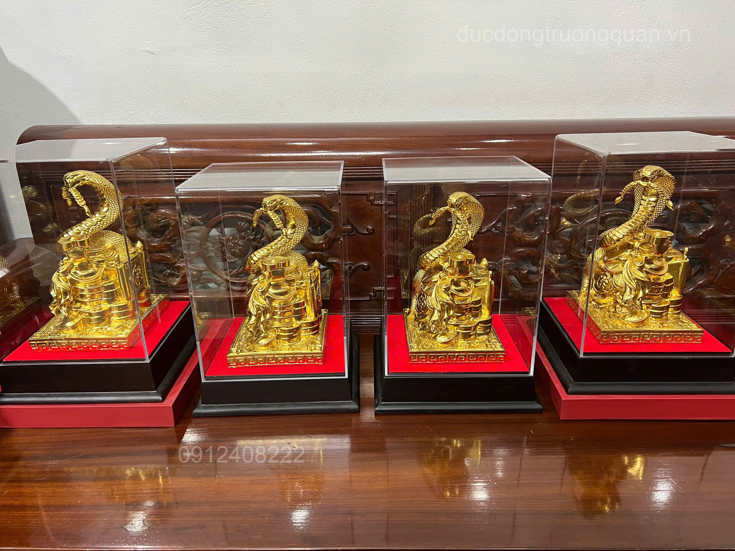 TƯỢNG RẮN BÀNG ĐỒNG MẠ VÀNG