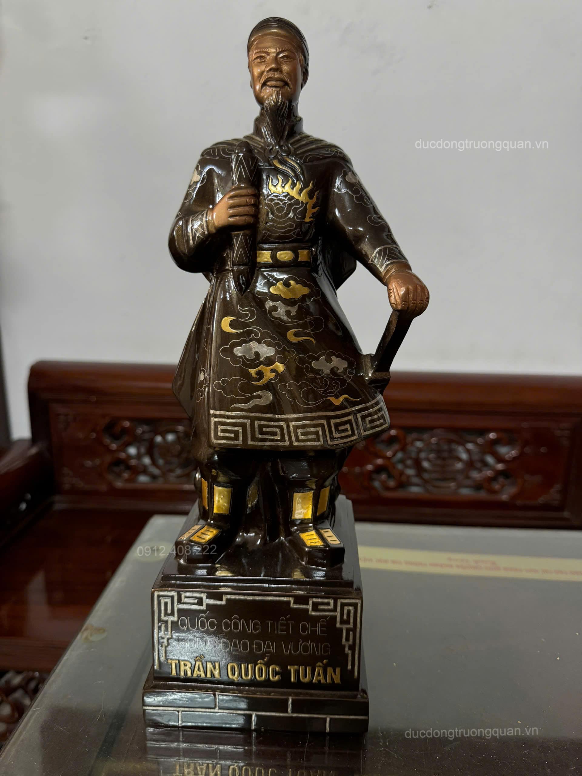 TƯỢNG TRẦN HƯNG ĐAO BẰNG ĐỒNG CAO 38CM KHẢM TAM KHÍ