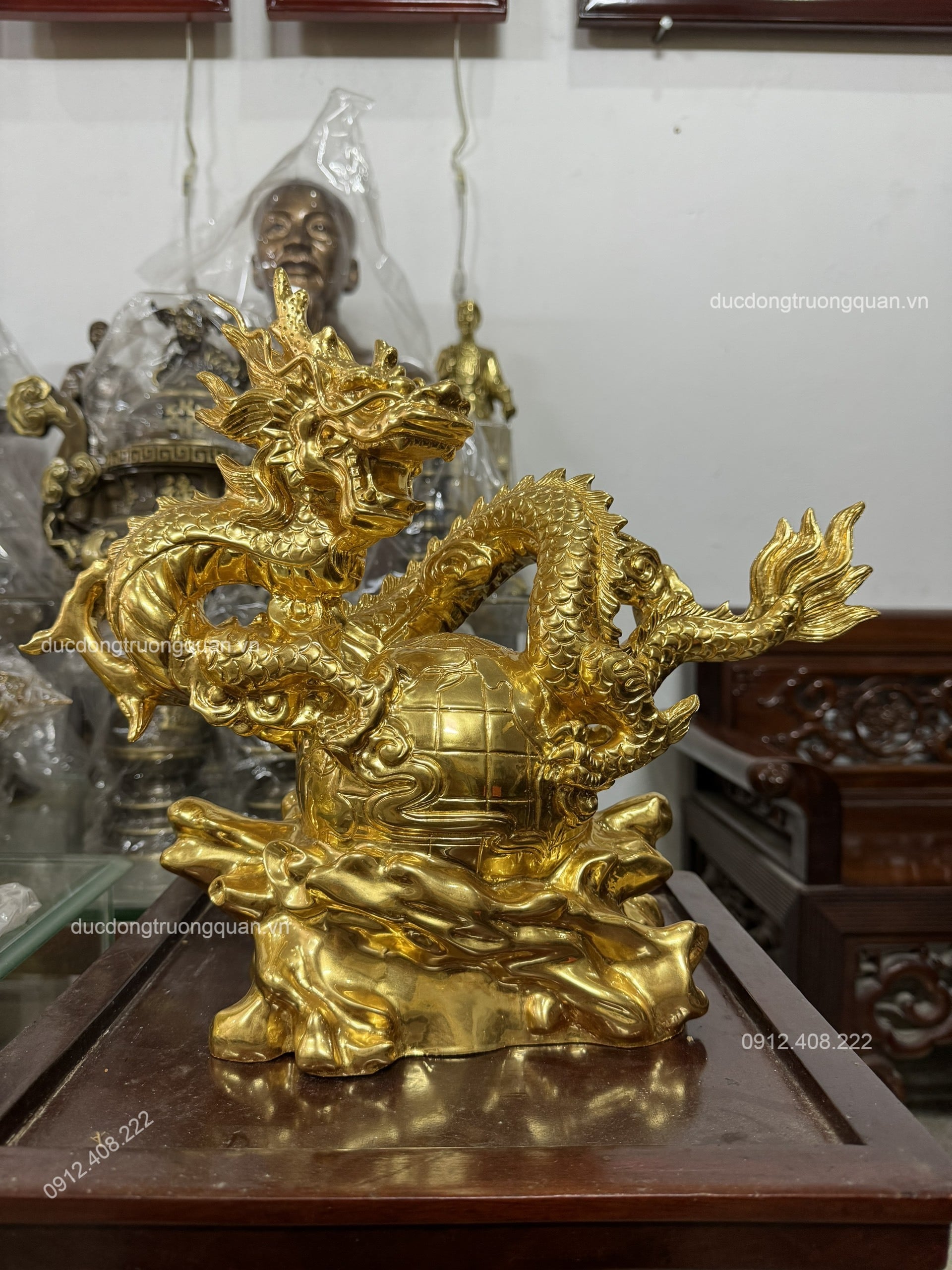 Tượng Rồng Quấn Địa Cầu Mạ Vàng 9999