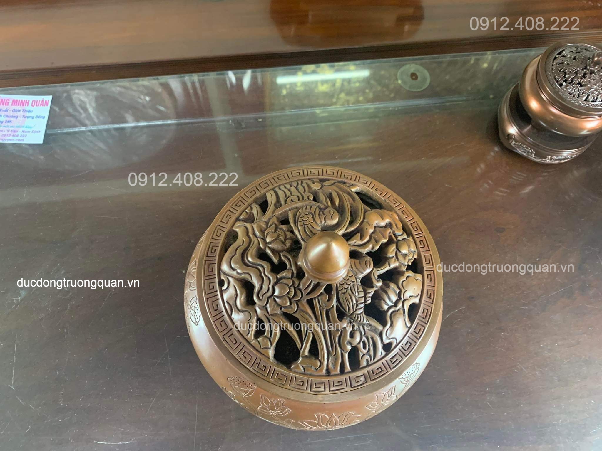 Lư Đồng Xông Trầm