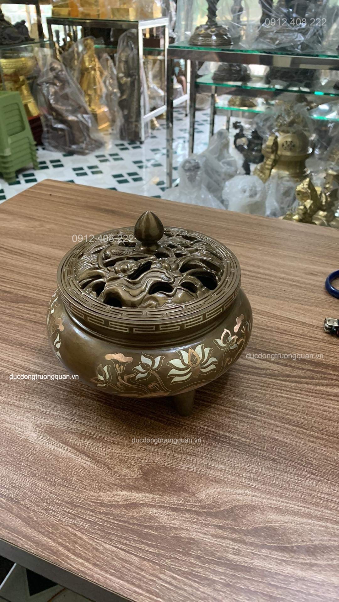 Lư Đồng Xông Trầm