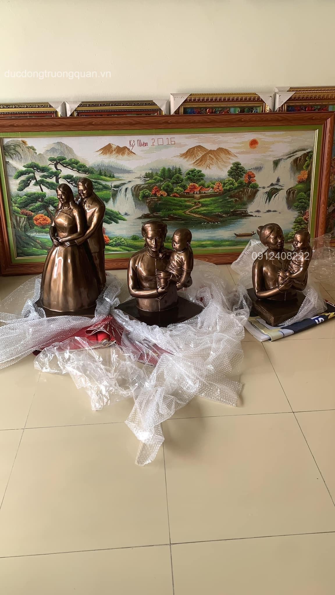 TƯỢNG ĐỒNG CHÂN DUNG NGHỆ THUẬT