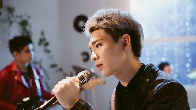 Bài hát tặng người yêu - Lạc nhau có phải muôn đời (Erik)