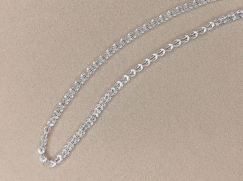 Tại sao nên mua dây chuyền đuôi Phụng bạc?