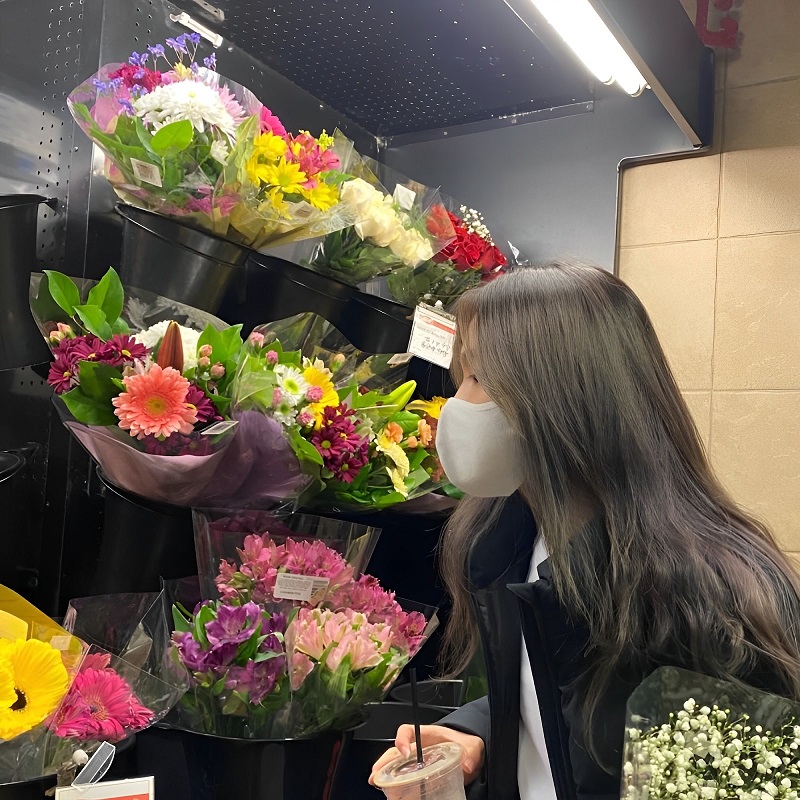 Chọn loại hoa mà người yêu thích
