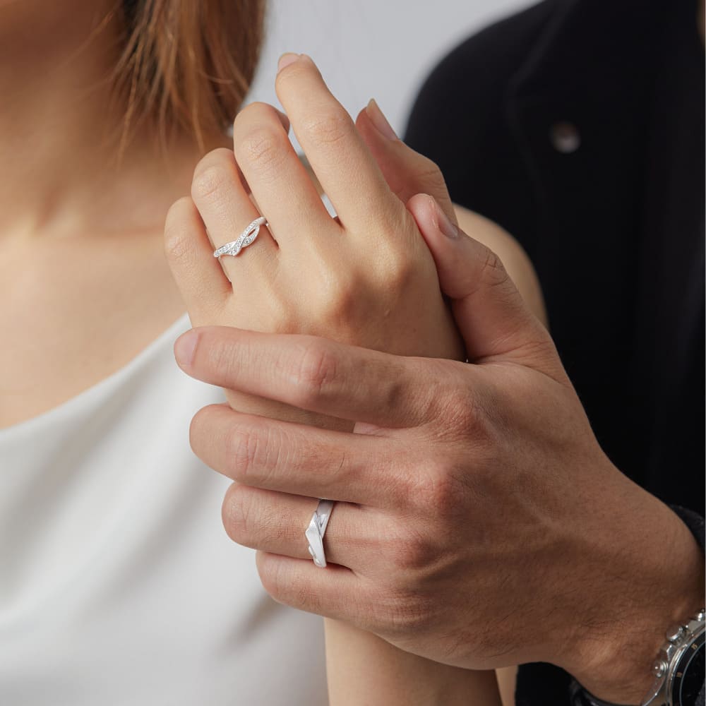 Luôn nhớ về nhau với những món đồ đôi