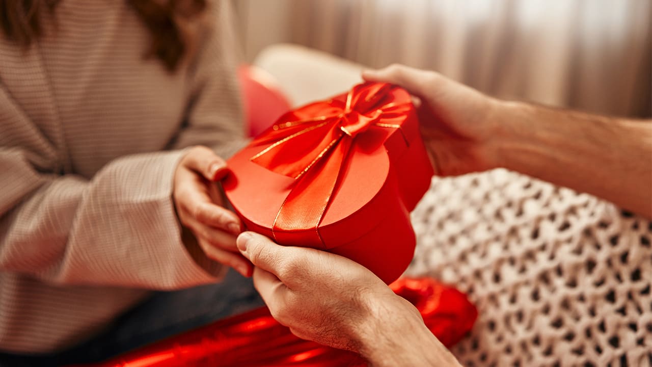 Tham khảo thêm lưu ý để chọn được quà ấn tượng