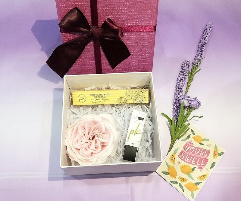Set quà Valentine tặng mỹ phẩm