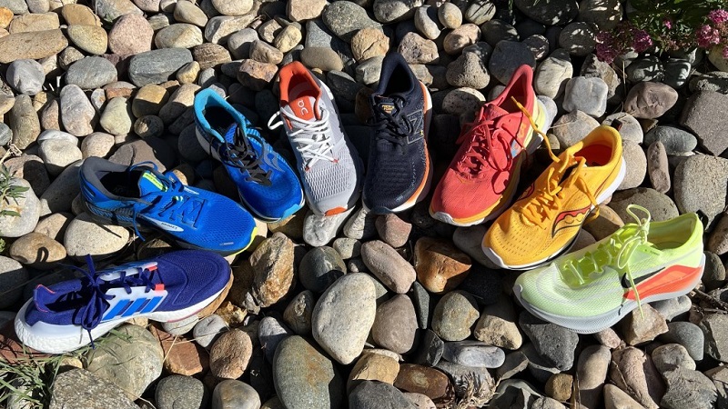 Có nên tặng giày cho người yêu? Ý nghĩa của việc này