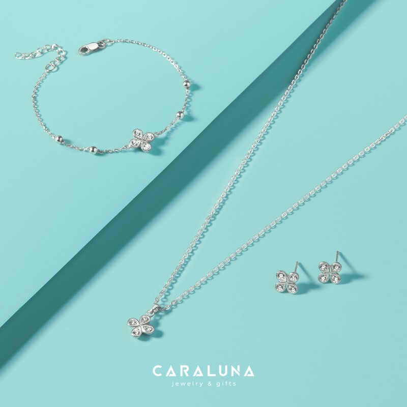 Trang sức bạc 925 cỏ 4 lá đính đá của Cara Luna