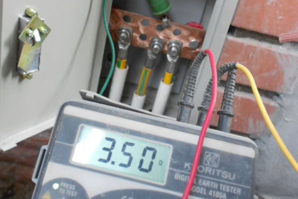 Đo điện trở bãi tiếp địa