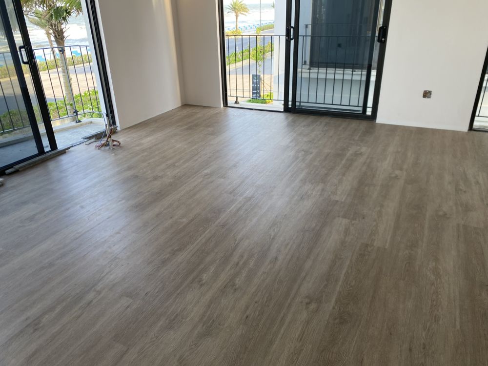 Sàn đá công nghệ SPC ECO PLUS 4 san da cong nghe spc eco plus 4