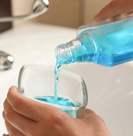 Khám Phá 3 Mẫu Chai Nước Súc Miệng Được Ưa Chuộng Nhất