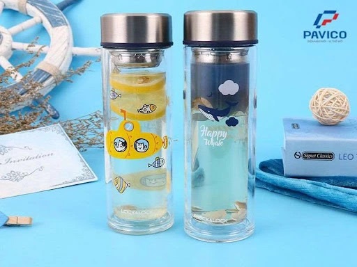 Nên chọn bình nước nhựa, thuỷ tinh hay bình inox