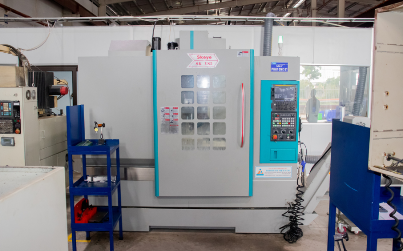 Máy gia công khuôn mẫu CNC