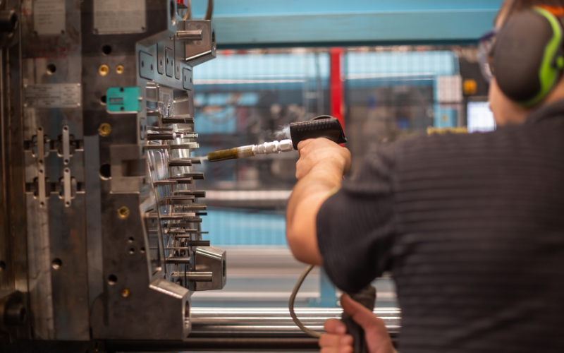 Giới thiệu về gia công khuôn mẫu