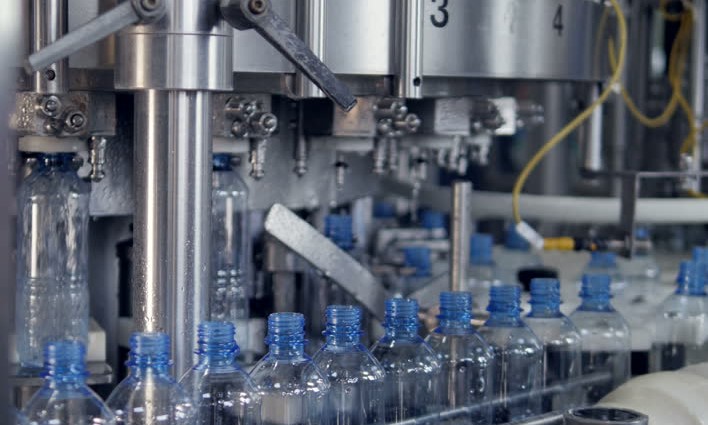 Sản xuất chai lọ nhựa