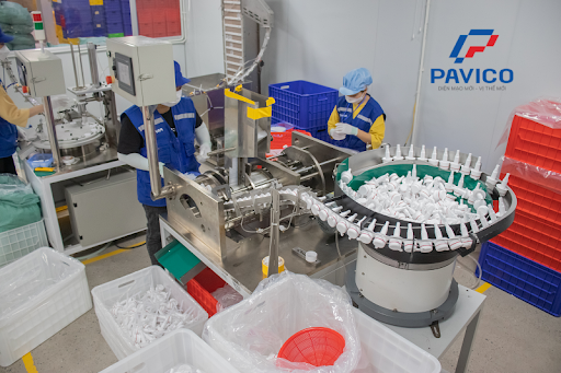 Quy trình sản xuất chai nhựa chuyên nghiệp và khép kín