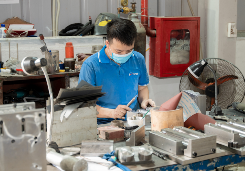 Gia công khuôn ép nhựa