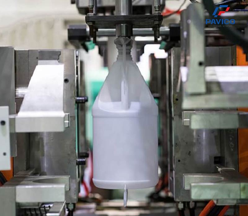 Máy thổi chai nhựa PET