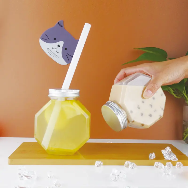 Chai nhựa PET trong đựng đồ uống