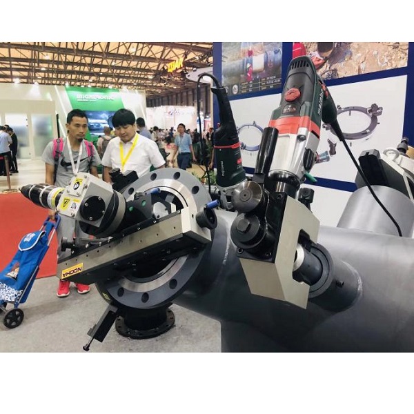 Máy gia công mặt bích FI40 (2)