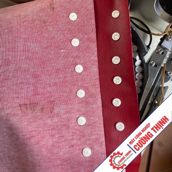 Máy Dập Cúc Nhựa, Đóng Cúc Bấm Tự Động JK9813-509: Tối Ưu Năng Suất Công Nghiệp