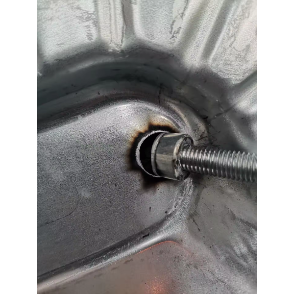 Máy hàn điểm hai đầu đai ốc có đường kính lớn