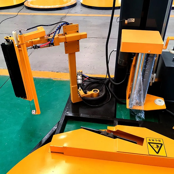 Máy quấn màng pallet tự động T1650FZ (2)